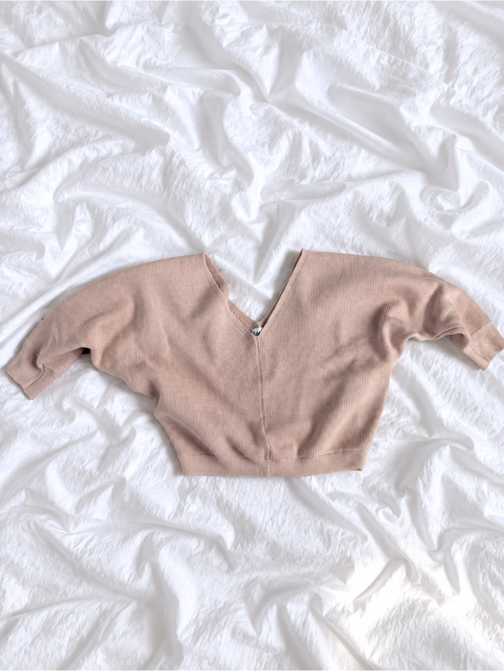 Princess Polly Cropped V-Neck Sweater in Blush for Women